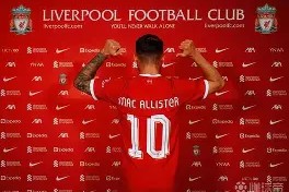 九游娱乐网站-利物浦训练开放日，窗口期防线松动引欢呼，意甲在即，身体对抗强度拉满 